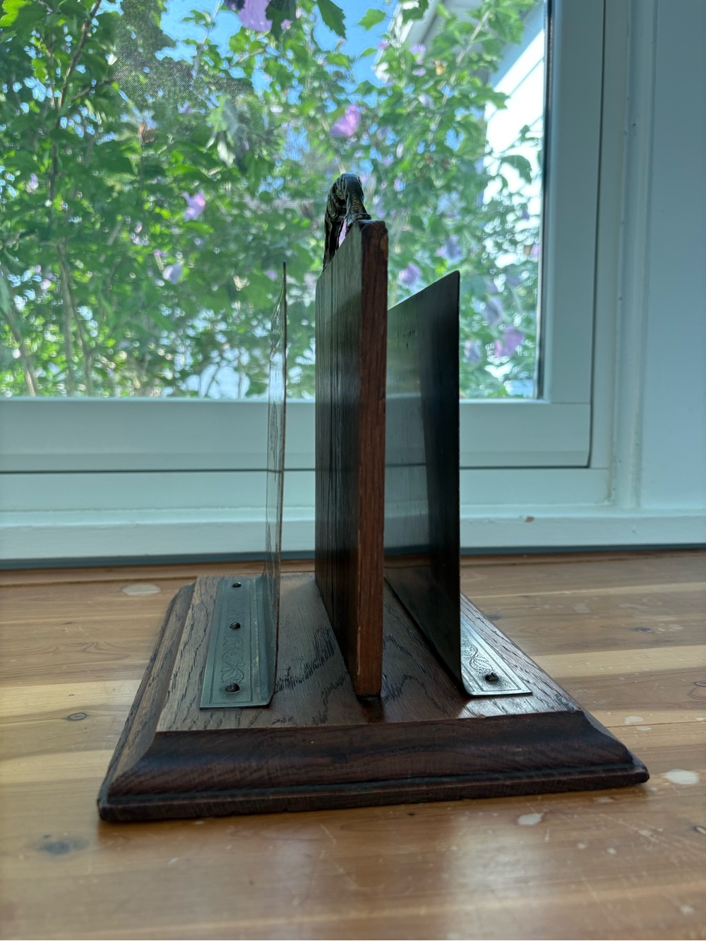 Antique Victorian Edwardian Brass and Oak Paper Desk Organizer Mail Rack - Picture 4 of 8